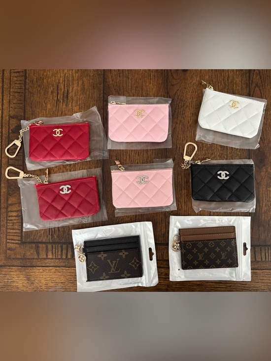 Handmade Handbags - Women’s Wallets